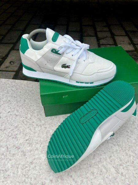 Baskets Lacoste blanches