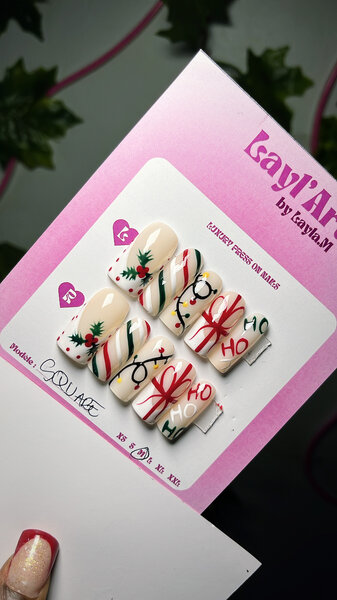 Ongles faux Noël artisanaux