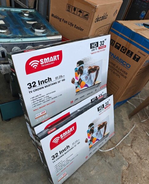 Téléviseur LED HD 32" Smart