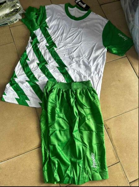 Ensemble footballeur homme