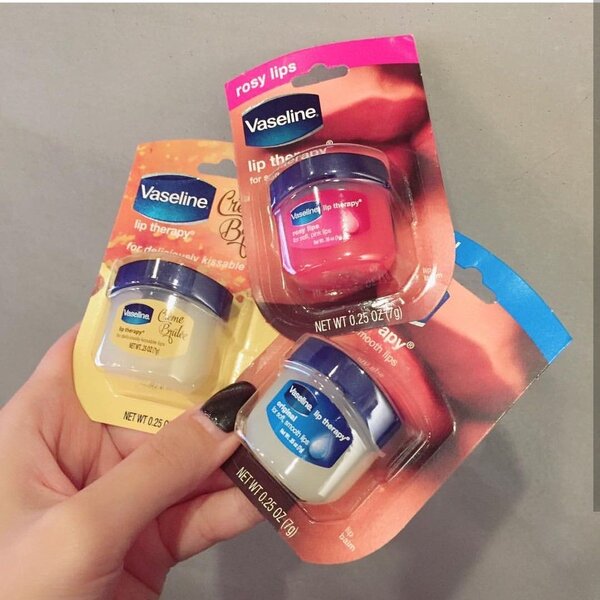 3 Vaseline  baume à lèvres