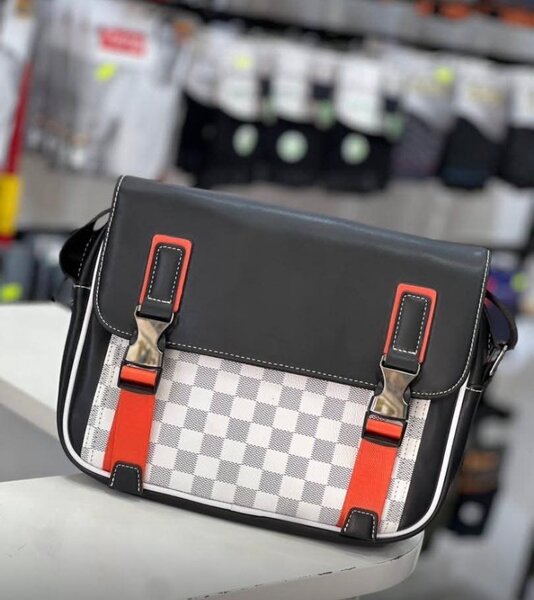 Sacoche élégante en cuir