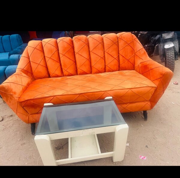 Canapé 3 places en velours orange