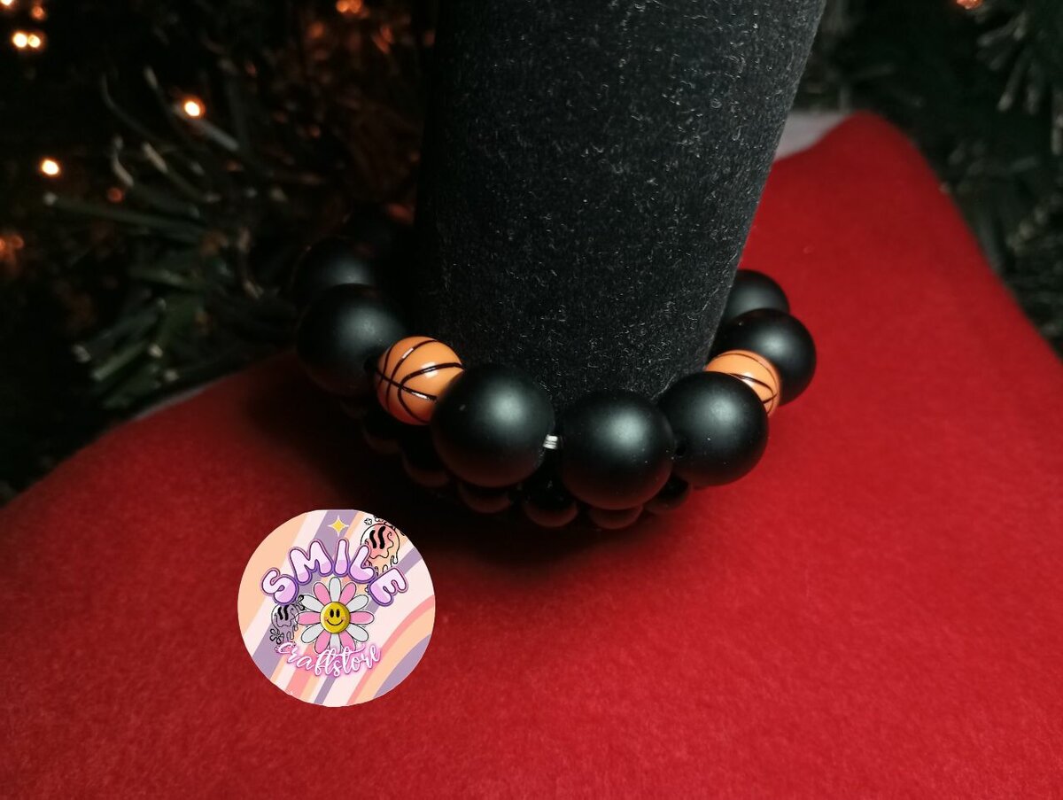 Serwaa's improv bracelet