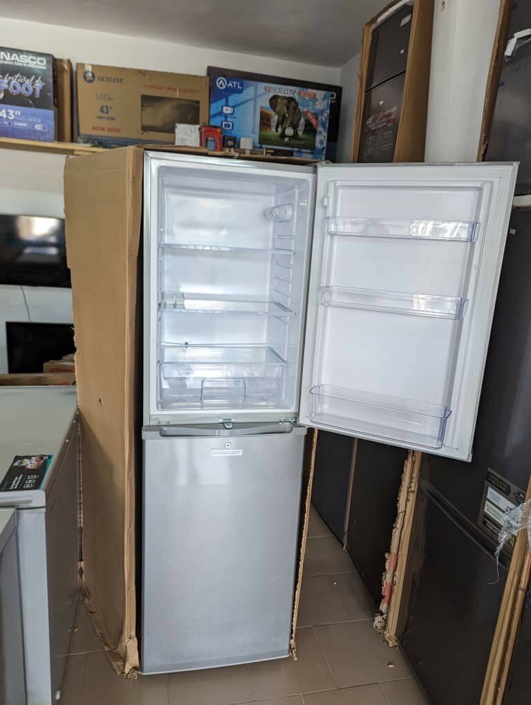 Réfrigérateur nasco 250 litre prix :