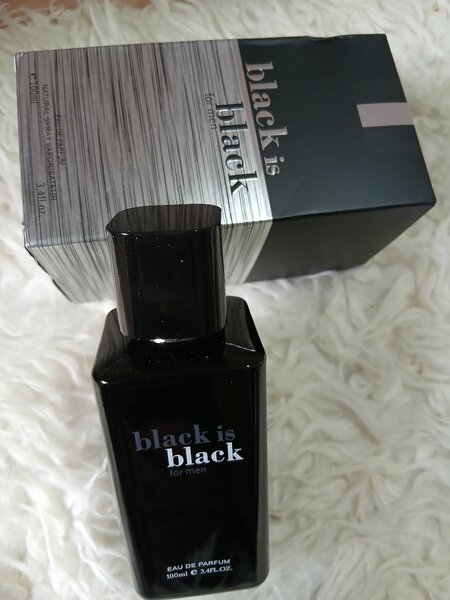 Parfum Black is Black Homme