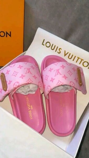 Mules Louis Vuitton Rose Monogram