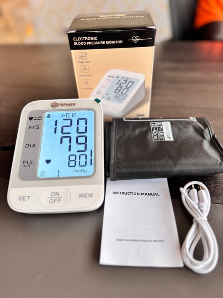 Blood pressure monitor