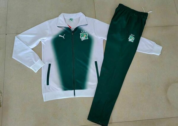 Ensemble survêtement CIV