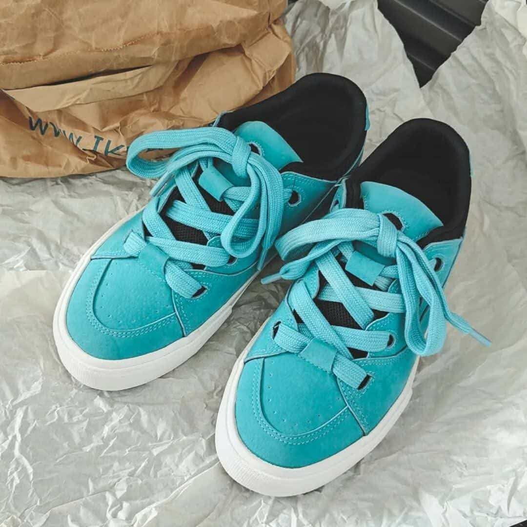 Sneakers colorés tendance