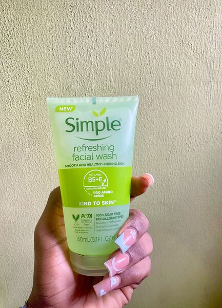 Simple  Nettoyant Visage