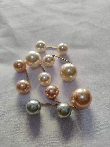 Broches à perles élégants