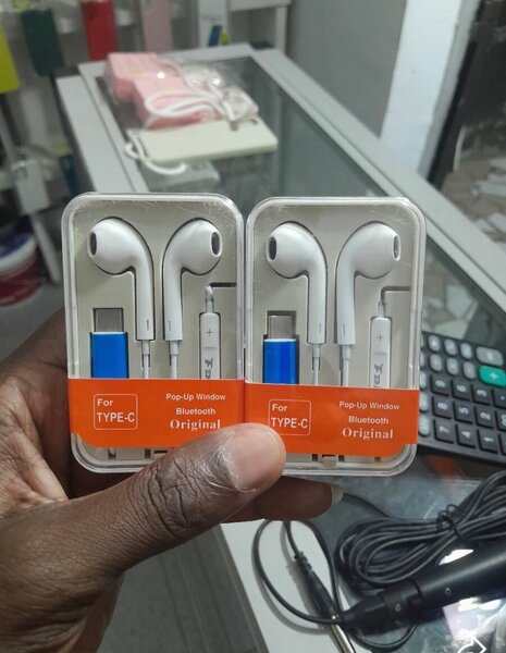 Écouteurs Bluetooth Type-C