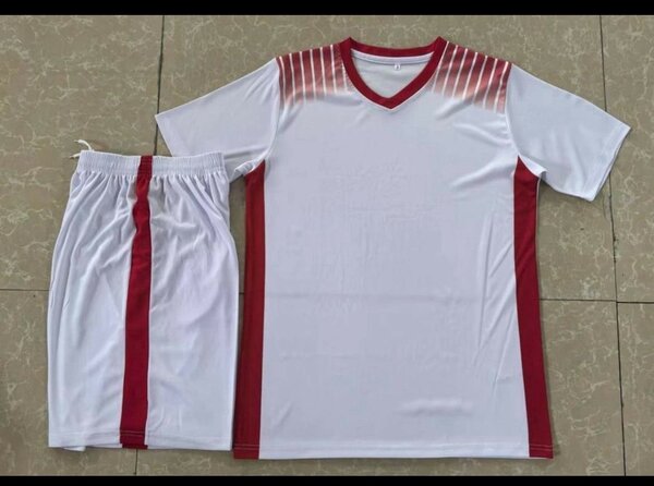 Ensemble de football respirant