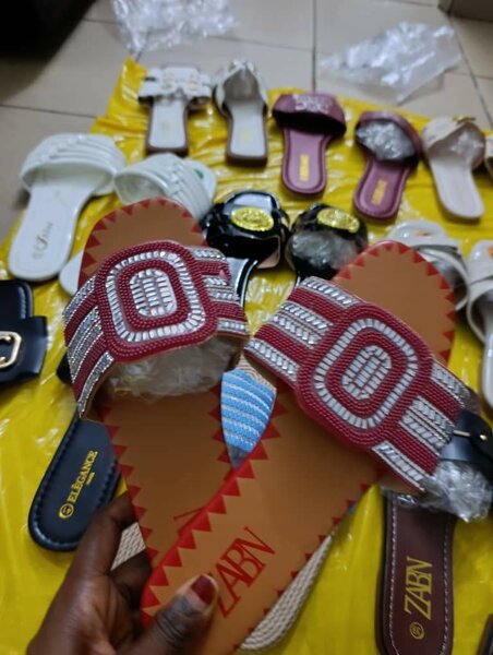 Sandales perlées élégantes