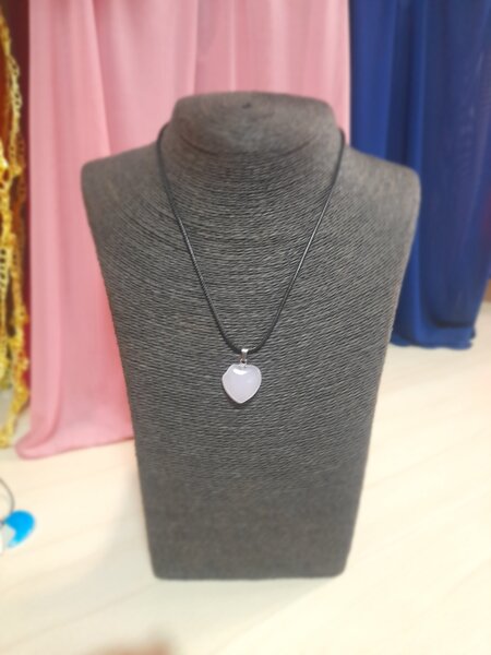 Collier avec pendentif