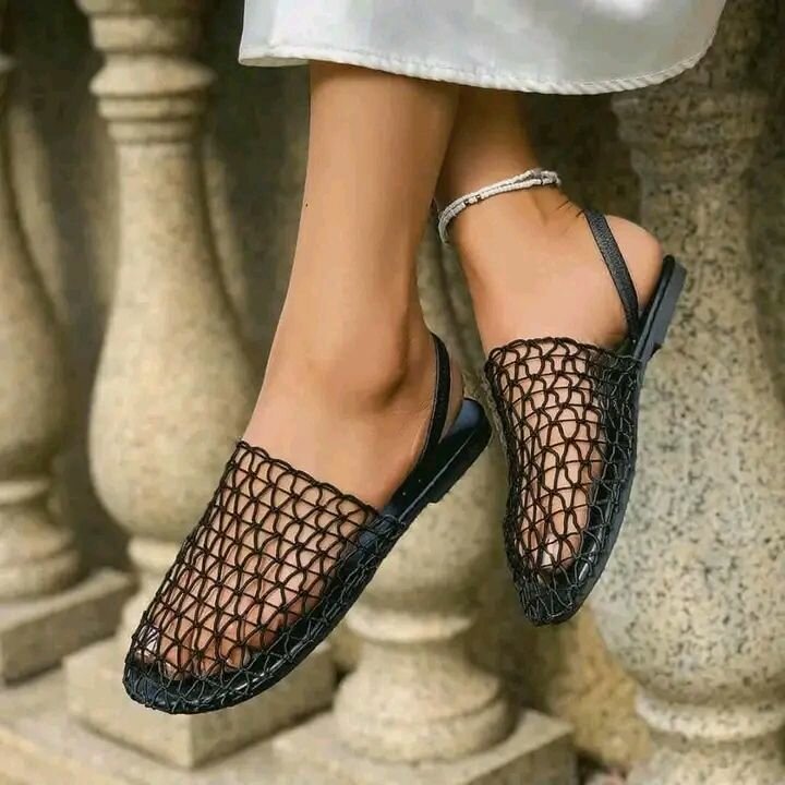Sandales plates en maille respirante