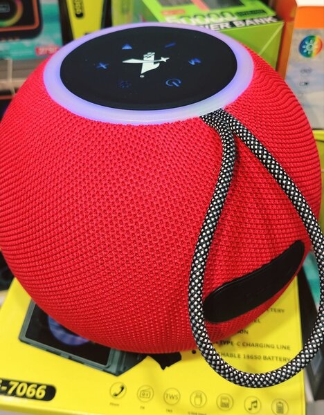 Enceinte Portable Bluetooth Rouge