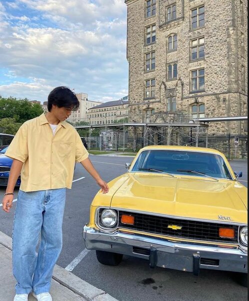 Chemise jaune crop col mao