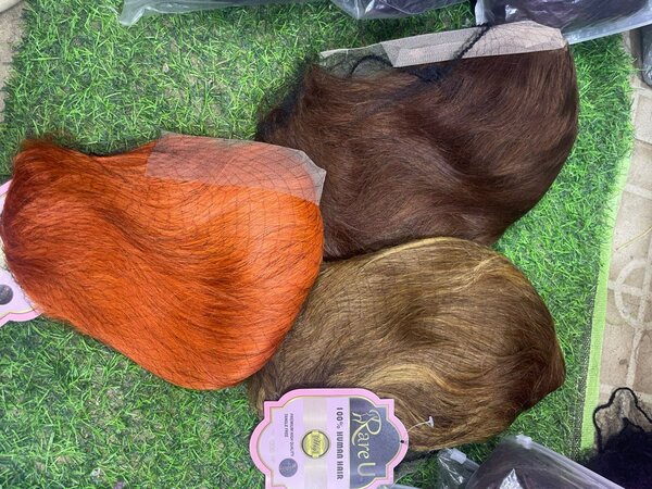 Perruques Synthétiques Colorées