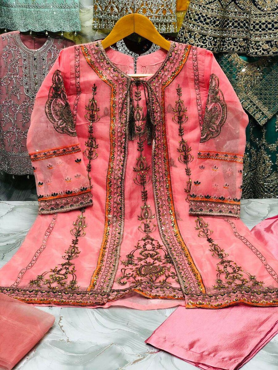 Organza stuff for kids size 26 to 36 dc free