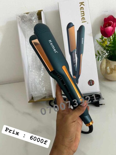 Fer à cheveux Kemei