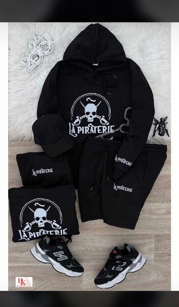 Complet piraterie  qualité supérieur