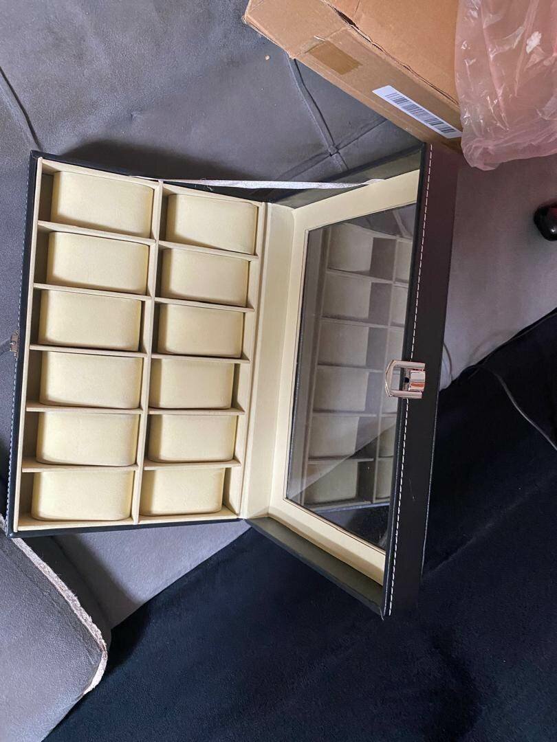 Boîte à montres en cuir