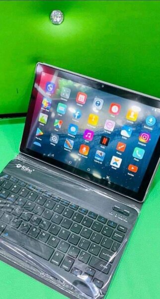 Tablette avec clavier intégré