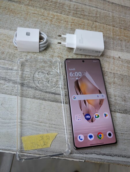 OnePlus Smartphone 5G