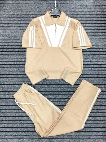 Ensemble survêtement sportswear