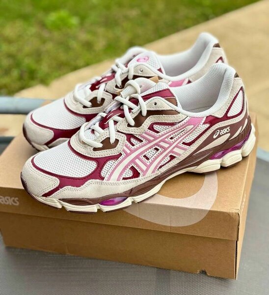 Chaussures Asics pour femme