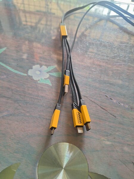 Câble 3-en-1 Multi-USB Rapide