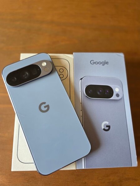 Google Pixel Smartphone