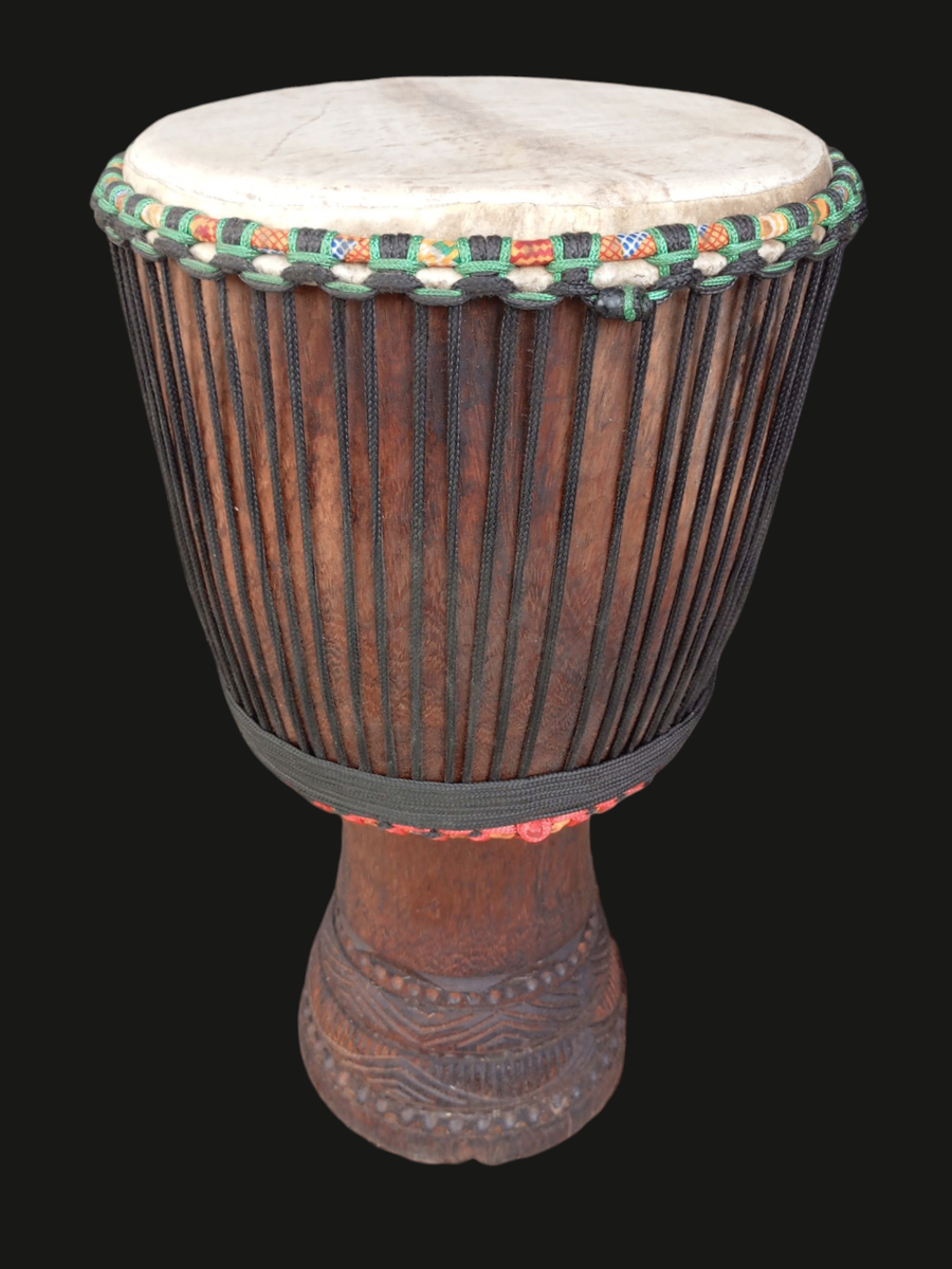 Tambour djembé africain authentique