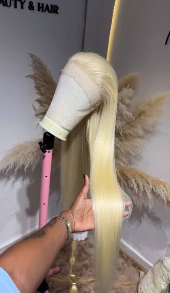 Perruque Blonde Lace Front Naturelle