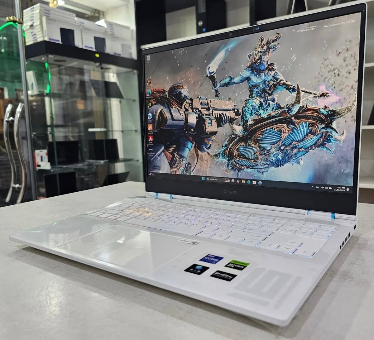 Ordinateur portable gaming Dell blanc