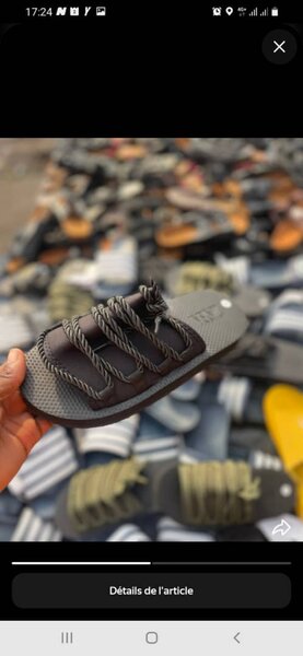 Claquettes confort homme