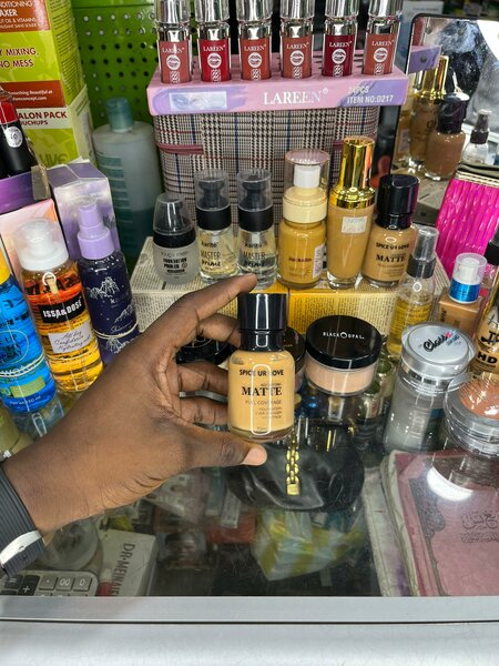 Fond de Teint Liquide Mat