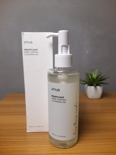 Anua cleansing oil