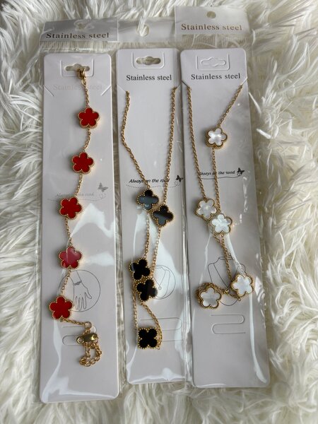 Bijoux en acier inoxydable