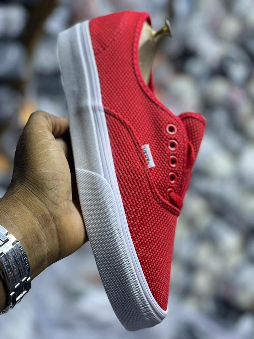 Vans authentique original   Pointure 38 à 45