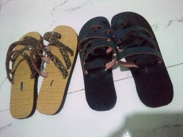 Sandales plates élégantes