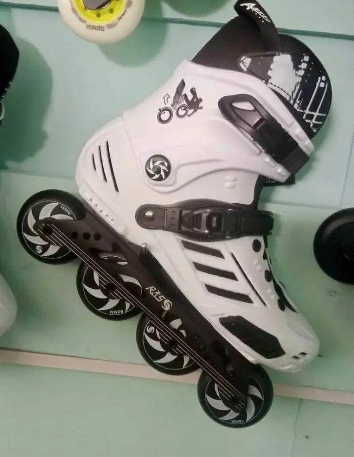 Patins en ligne freestyle