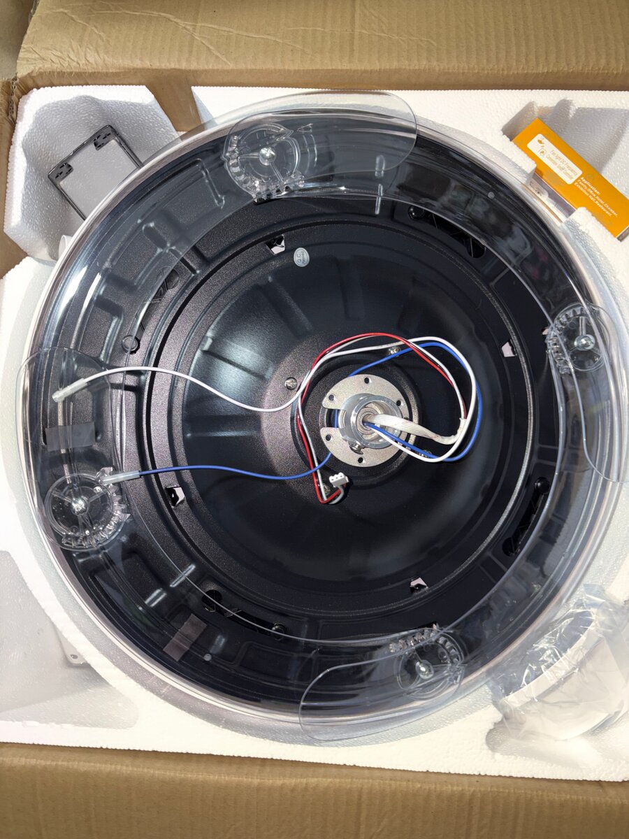 Ventilateur plafonnier LED modern