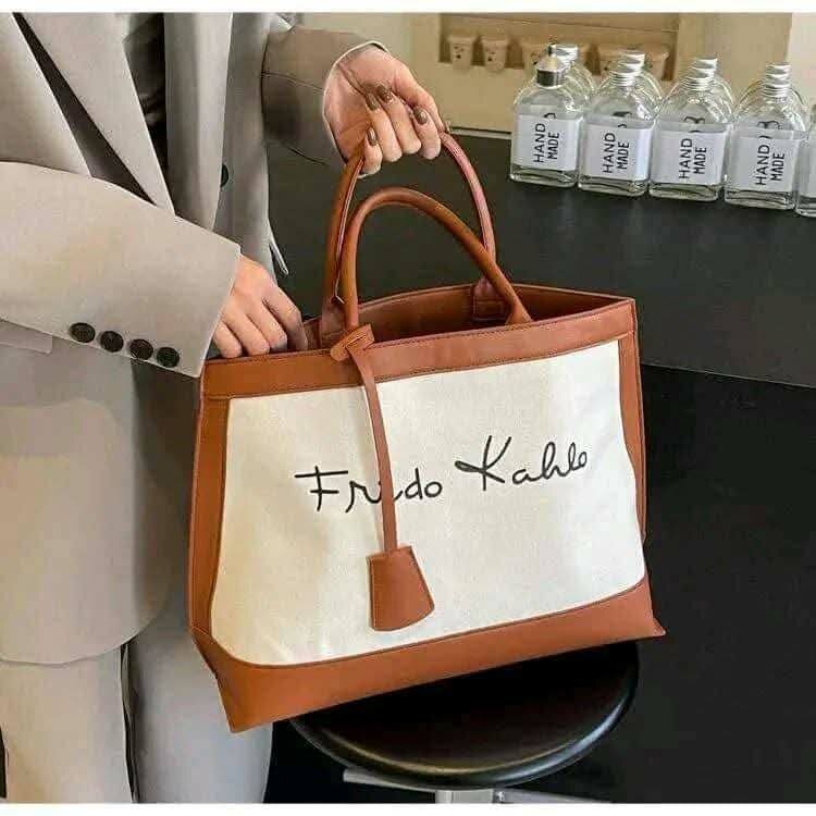 Sac à main mode élégant