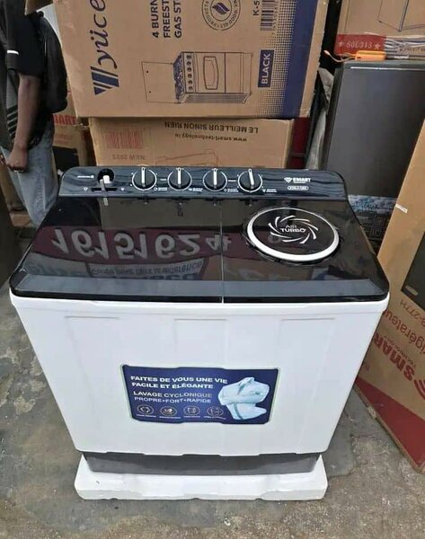 Machine à laver compacte
