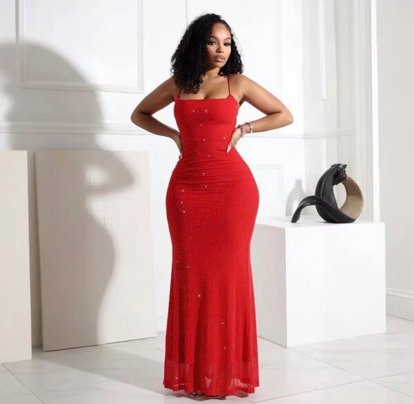 Robe longue brillante