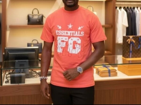 T-shirt rouge Essentials