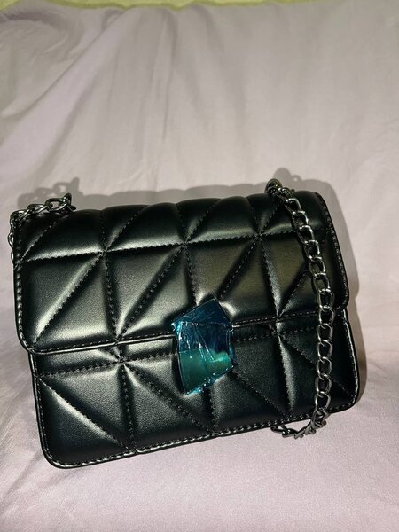 Черная сумка для повседневное ношение!!!